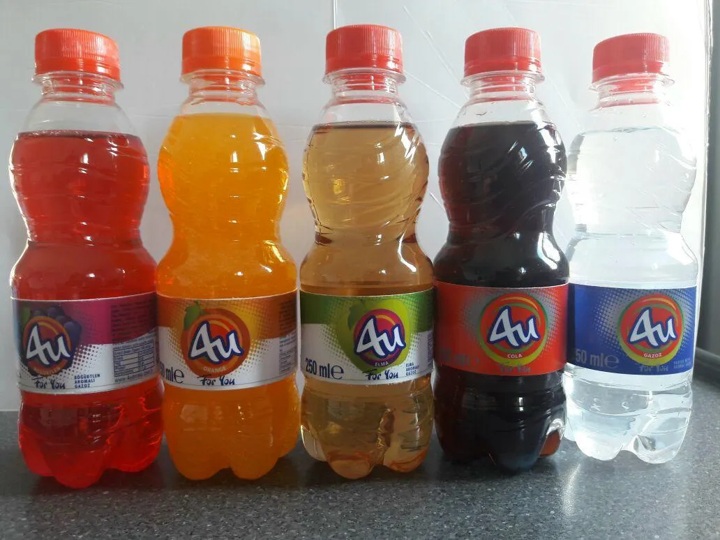 Refrigerante com Gás Frutado & Bebida Energética Locca & Full (250ml) Modelo 40 — Alimentos, Leguminosas e Bens de Grande Consumo | COIDET & ATC