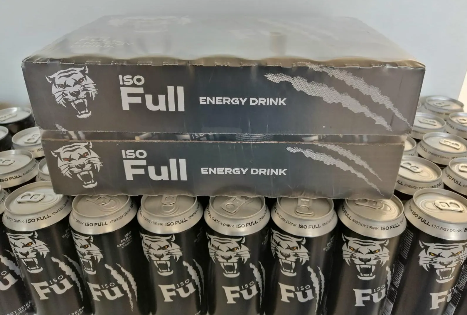 Refrigerante com Gás Frutado & Bebida Energética Locca & Full (250ml) Modelo 27 — Alimentos, Leguminosas e Bens de Grande Consumo | COIDET & ATC